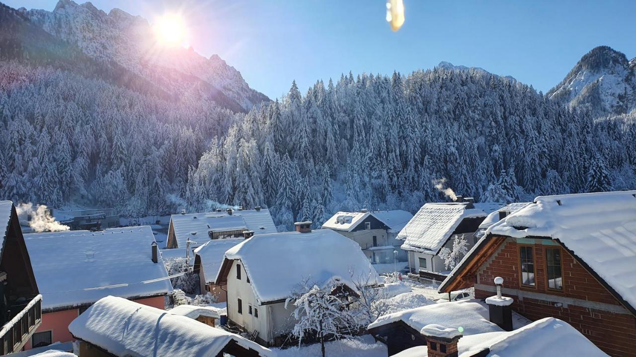 Apartments Seventy Seven Kranjska Gora Bagian luar foto