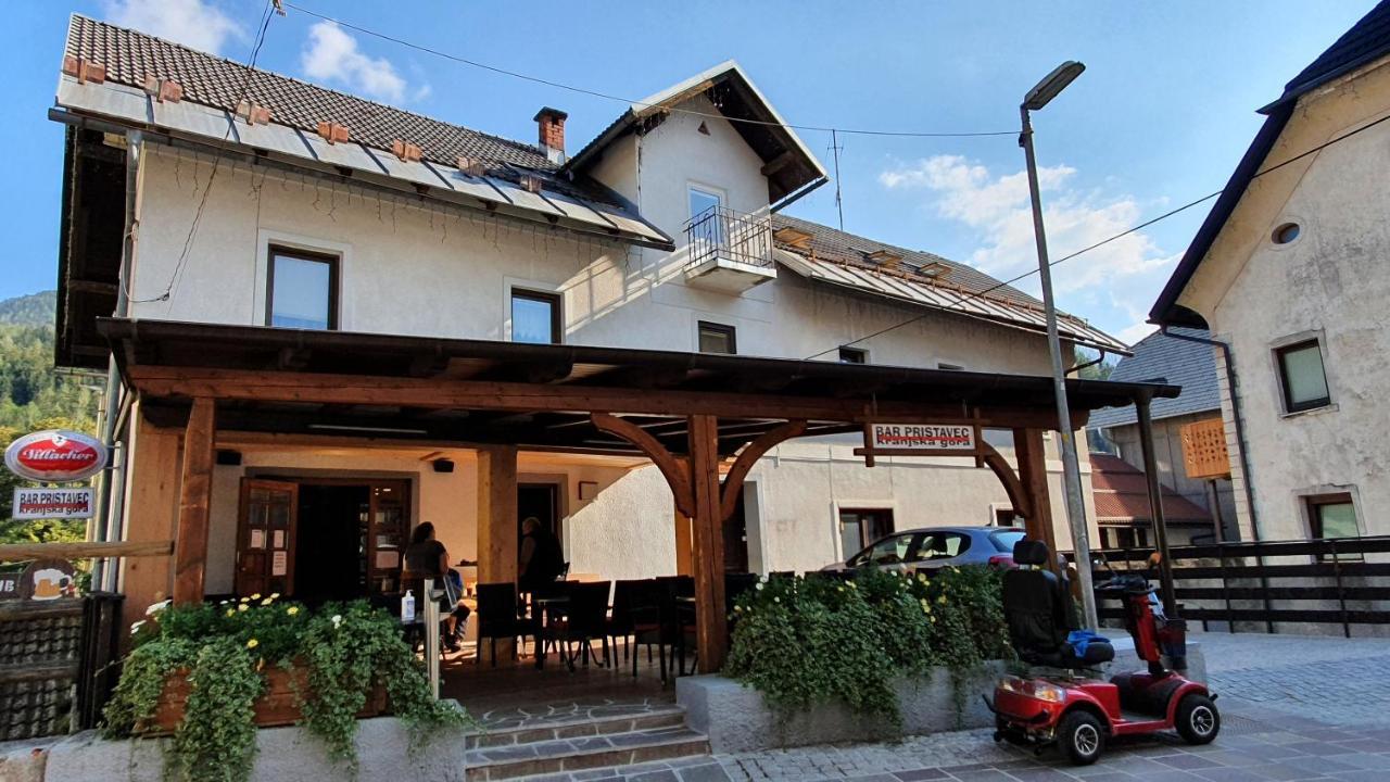 Apartments Seventy Seven Kranjska Gora Bagian luar foto