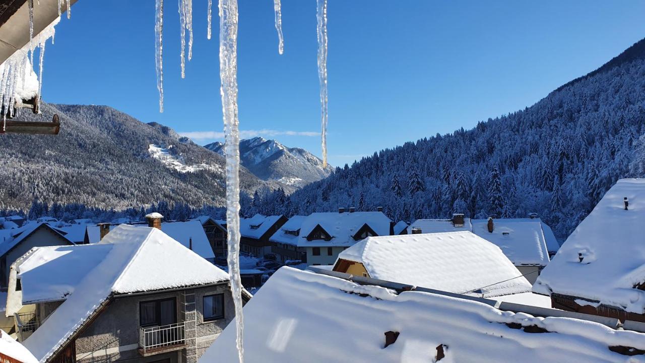Apartments Seventy Seven Kranjska Gora Bagian luar foto