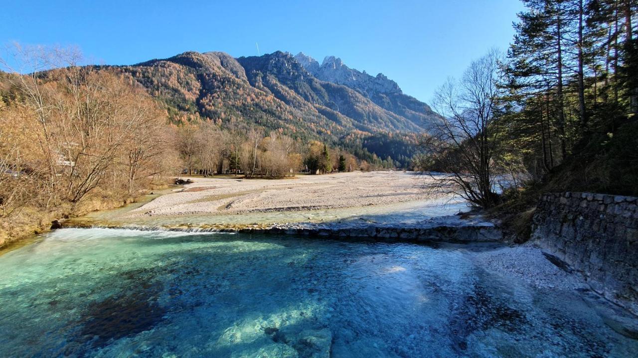 Apartments Seventy Seven Kranjska Gora Bagian luar foto